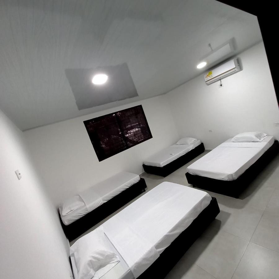 Hostal Casa Jak Santa Marta Bed & Breakfast Bagian luar foto
